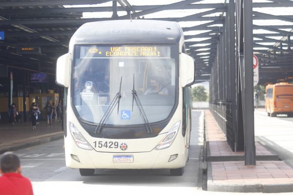 Na RMC, Metrocard mira segurança de passageiros durante a pandemia